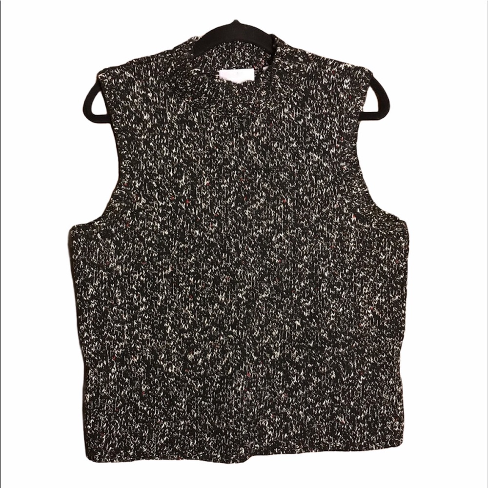 First issue Liz Claiborne black speckled sweater Large
